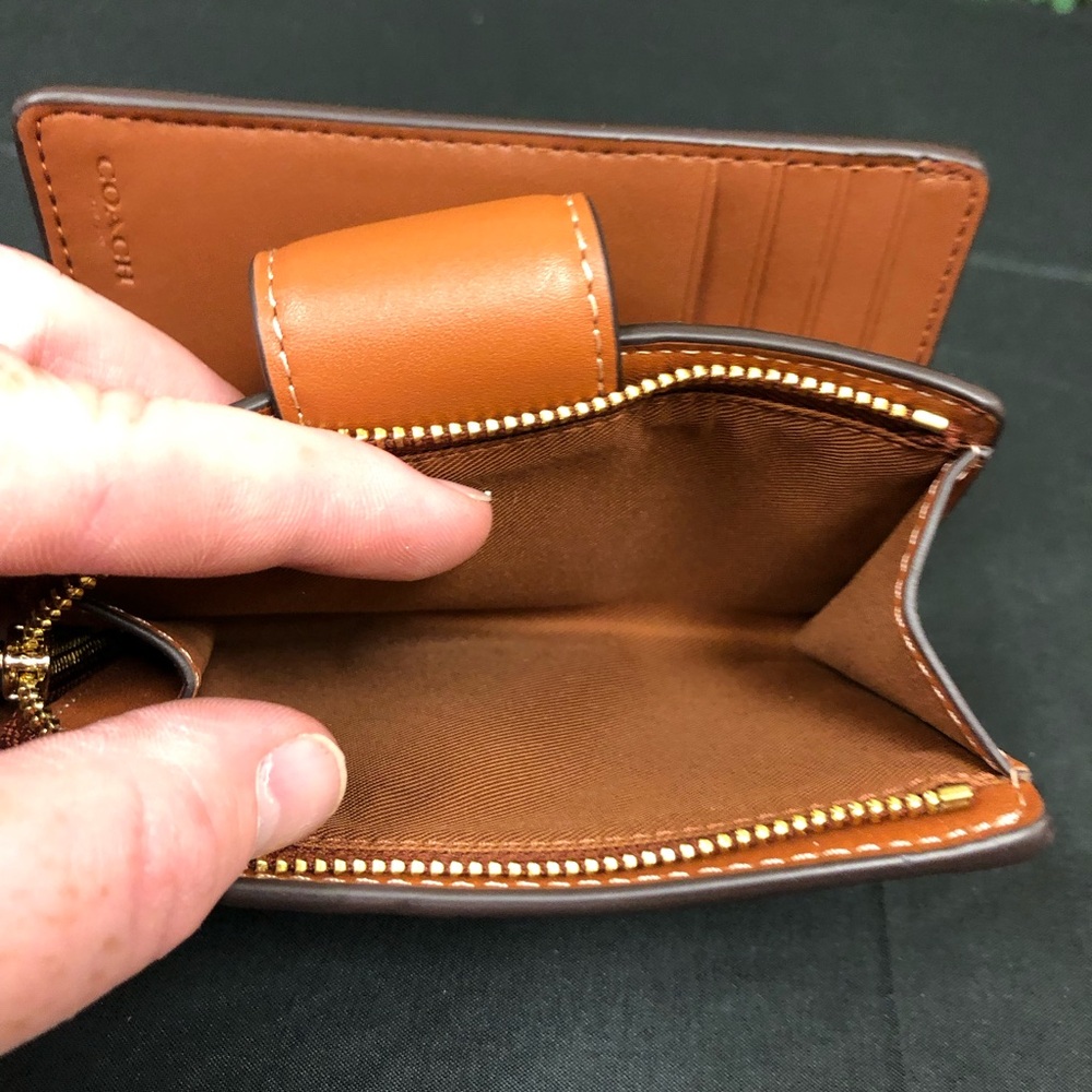 Coach Medium Corner Zip Wallet - Picture 9 of 11